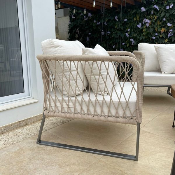 Conjunto de Poltronas Yali